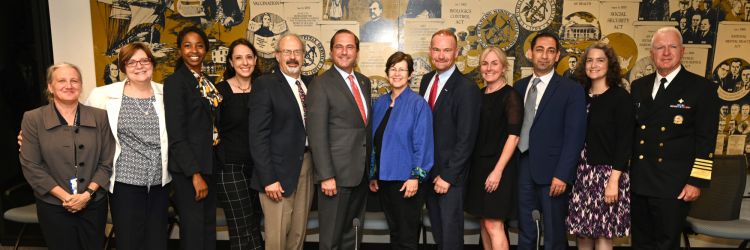 Members of the HIV Medical Association, including the Department of Medicine's Dr. James Sosman, meet with federal leaders to discuss the 'End the HIV Epidemic' initiative
