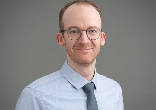 Dr. Peter Stadmeyer, MD