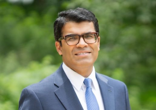 Environmental photo of Dr. Fahad Aziz, chief, Division of Nephrology